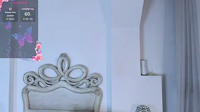 michell_blakke's cam snapshot