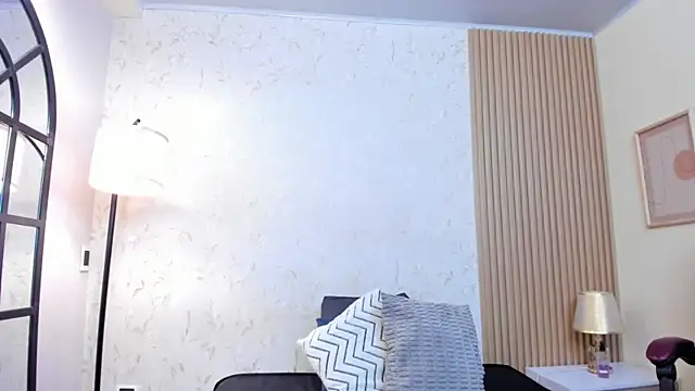 scarlet_edwars's cam snapshot