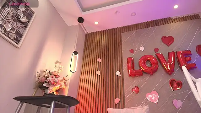 biancaa_18's cam snapshot