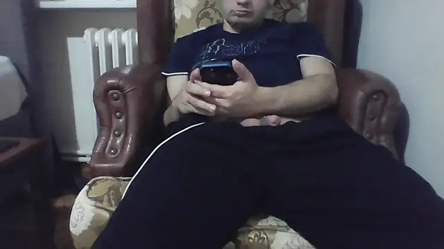 YakisikliSikici live sex cam