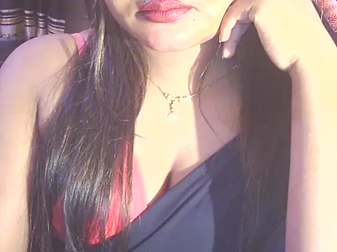 Nusrat_Faria's cam snapshot