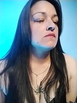 Ivanna_Greey1's cam snapshot