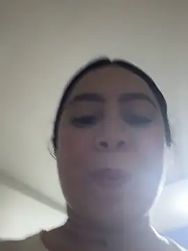 Pretty_Isadora's cam snapshot