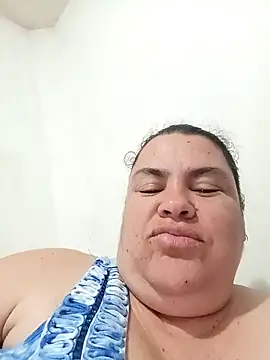 yaneth_'s cam snapshot