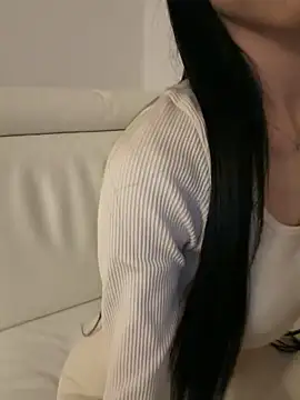 ilariea_girl live sex cam