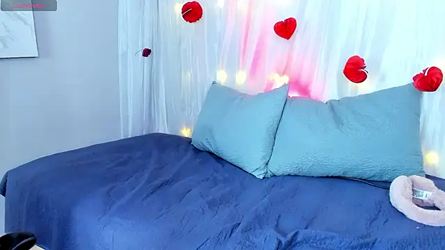 blush_bloom's cam snapshot