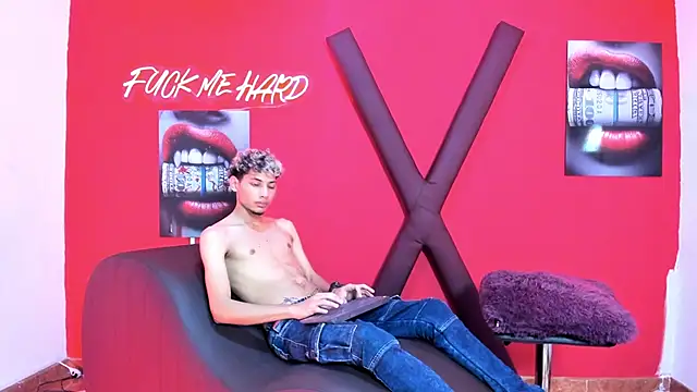 YOUNG_BOYS_HELL live sex cam