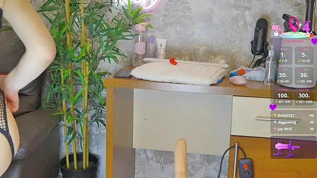 YourBurnWish live sex cam