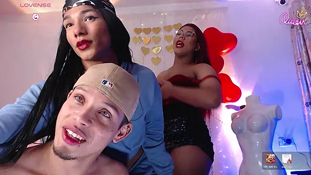 Emili_Roux live sex cam