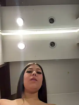 Alyshanon18 live sex cam