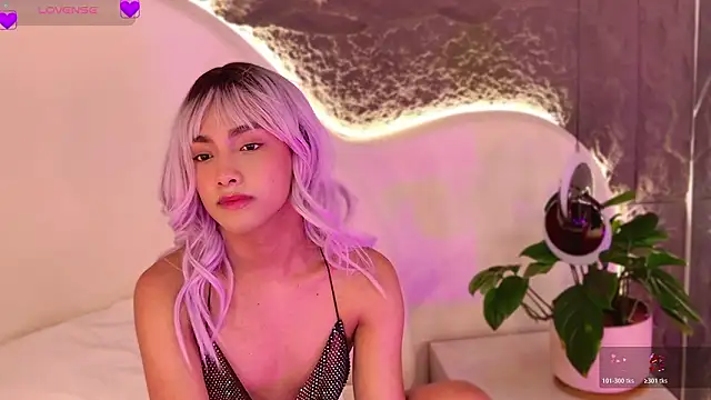 GraceFoxy live sex cam