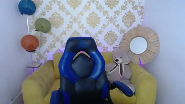 ALISS_M_'s cam snapshot