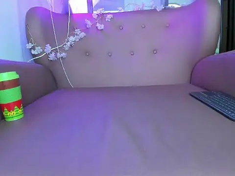 Sharlo_Alvarez's cam snapshot