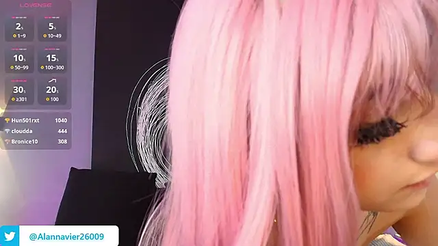 AlannaViera's cam snapshot