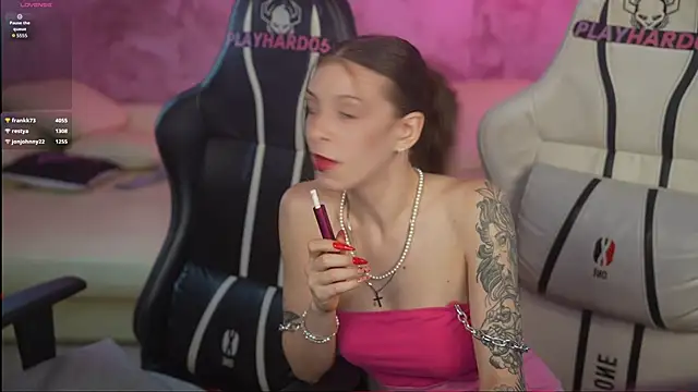 Suzan_Mayer's cam snapshot