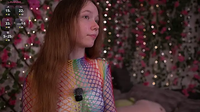 Petite_Polly's cam snapshot