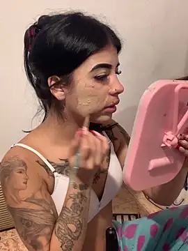 Dannii- live sex cam