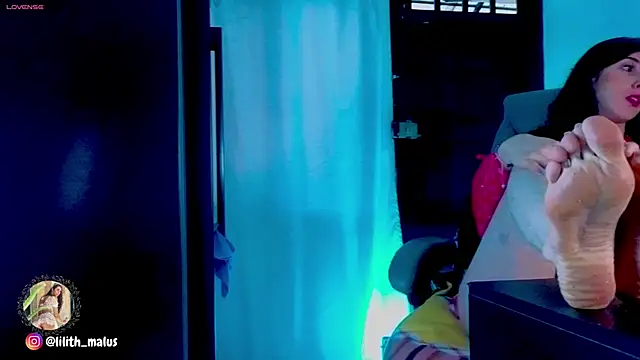 Lilith_malum's cam snapshot