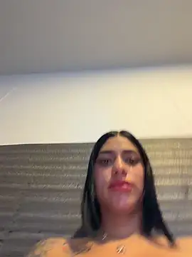 AlannaEvons's cam snapshot