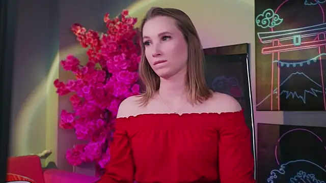 Megan_Rodgers's cam snapshot