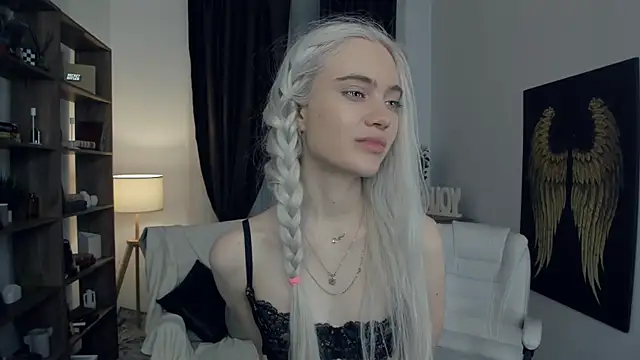 KristalCrowner's cam snapshot