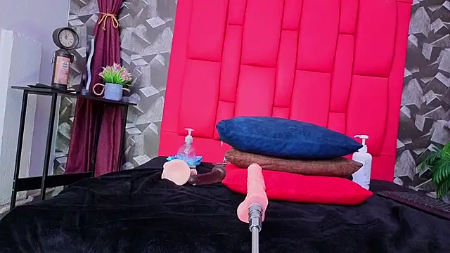 alice_rouusse's cam snapshot