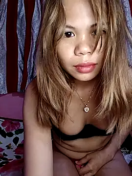 Sexxie_Ella22 live sex cam