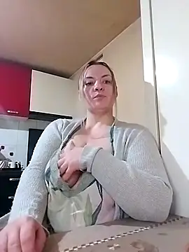 HotStepmommy4 live sex cam