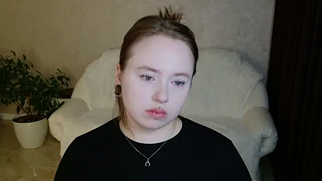 SelenaAsti's cam snapshot