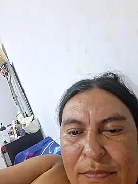 Horny-Mommy-Dirty live sex cam