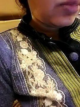 Cam_Deeksha's cam snapshot