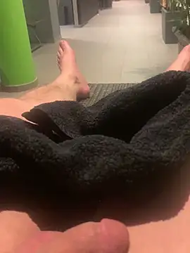 luay187 live sex cam