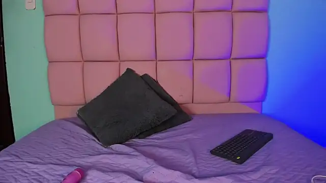 sugar_doll1's cam snapshot