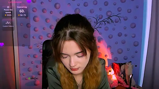 liana_kisses's cam snapshot