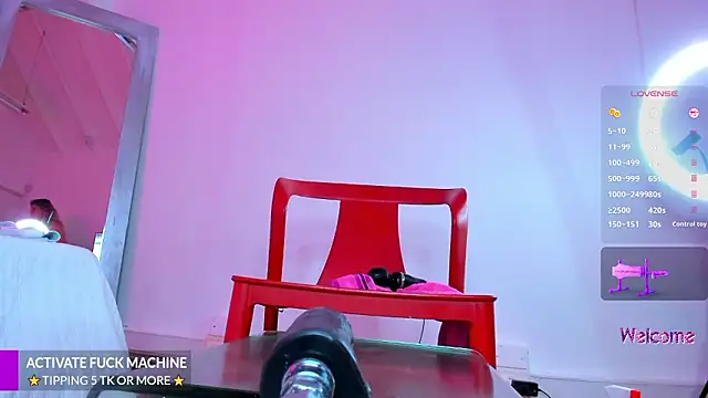 Miss_Pawi live sex cam