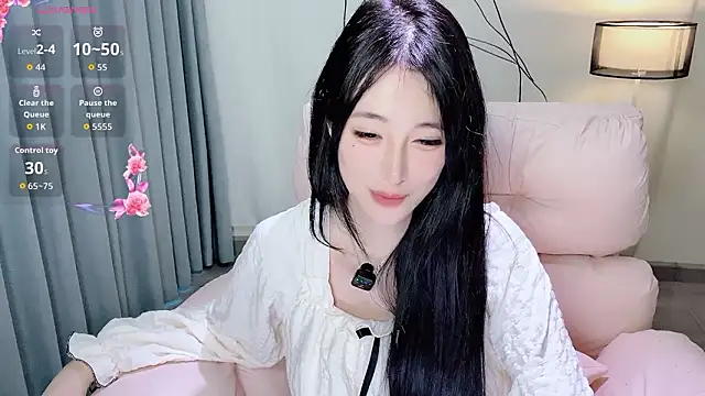 Audrey-12 live sex cam