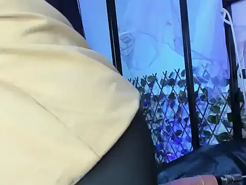 ammy_carlson's cam snapshot