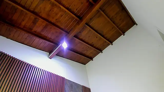 linda_cabal's cam snapshot