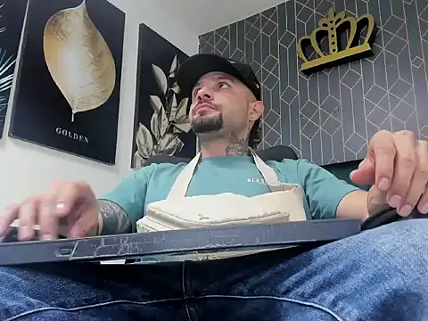 lucky_smith1's cam snapshot