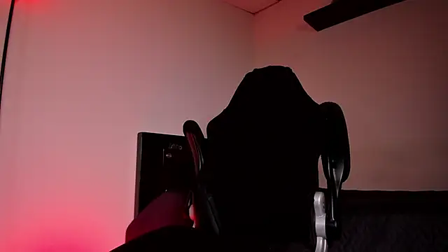 james_connor2's cam snapshot