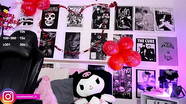 Lexyjoycce live sex cam