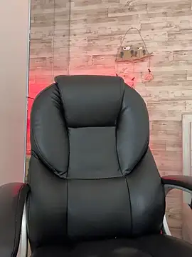 Emir_Ozan_ live sex cam