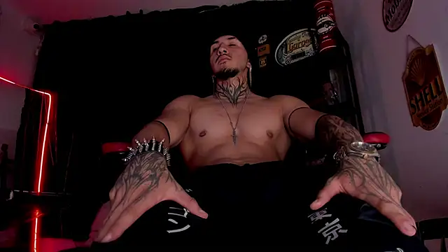 the_beast_master_ live sex cam