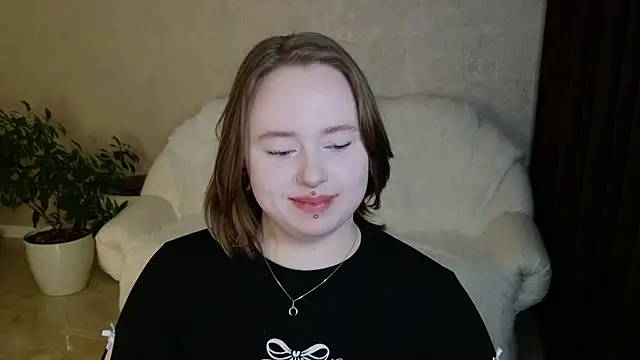 SelenaAsti's cam snapshot