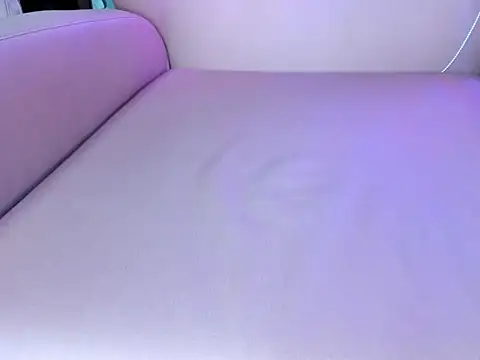 Sharlo_Alvarez's cam snapshot