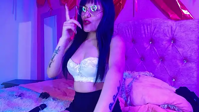 valkiry_'s cam snapshot