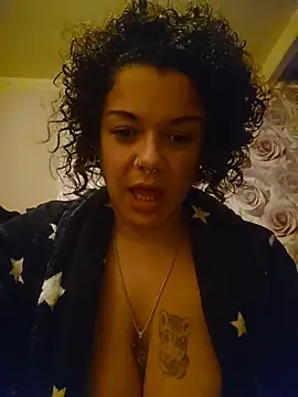 GoddessChantelle's cam snapshot