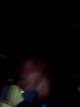 bella-la's cam snapshot