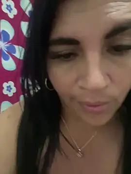 sophie-honey's cam snapshot