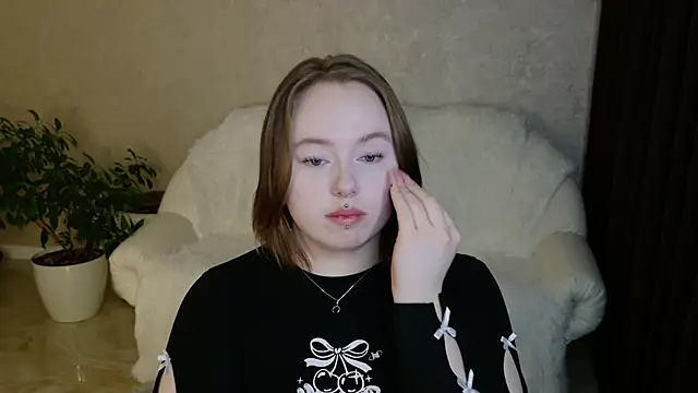 SelenaAsti's cam snapshot